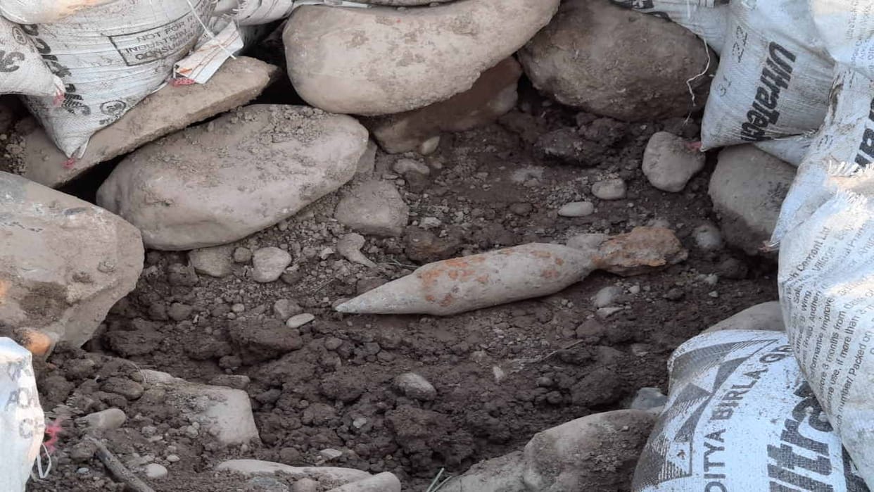 Panic due to finding of mortar in Kandwal, police deployed guard