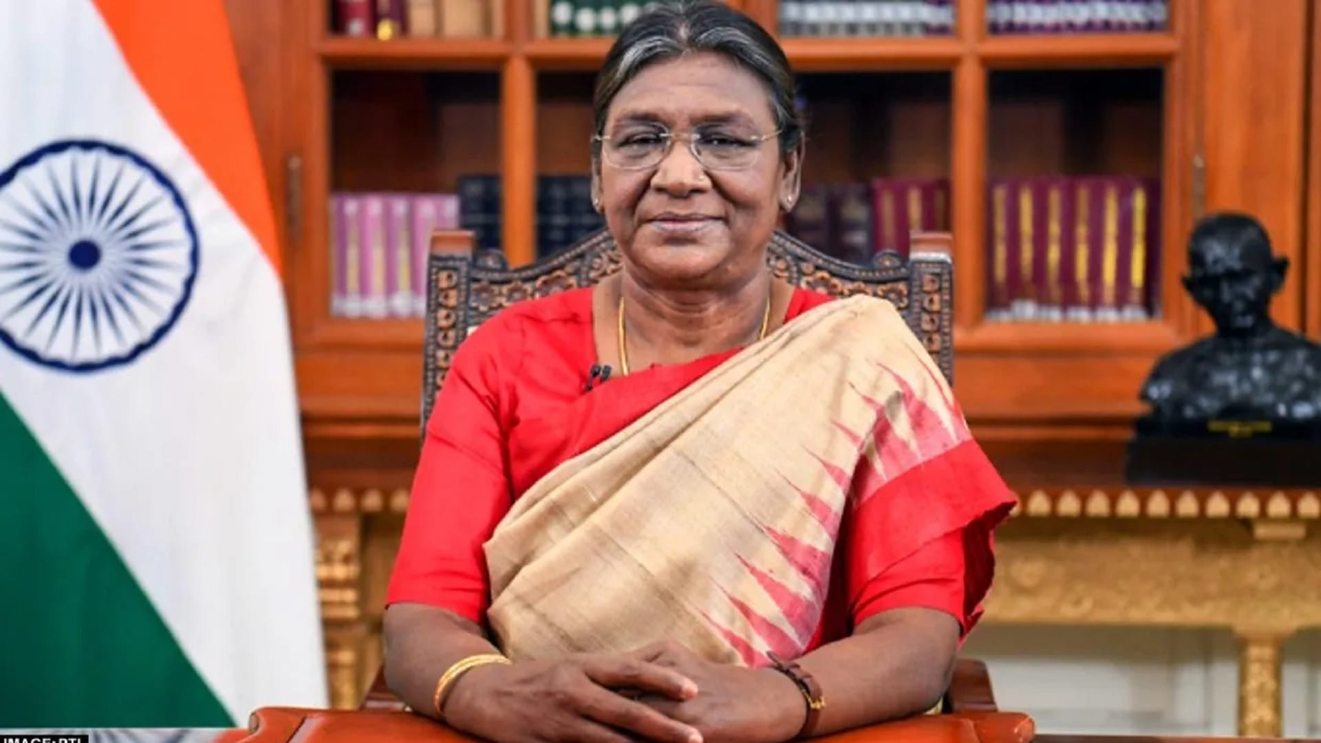 Goal of world peace can be achieved through path shown by Mahatma Gandhi, says President Murmu