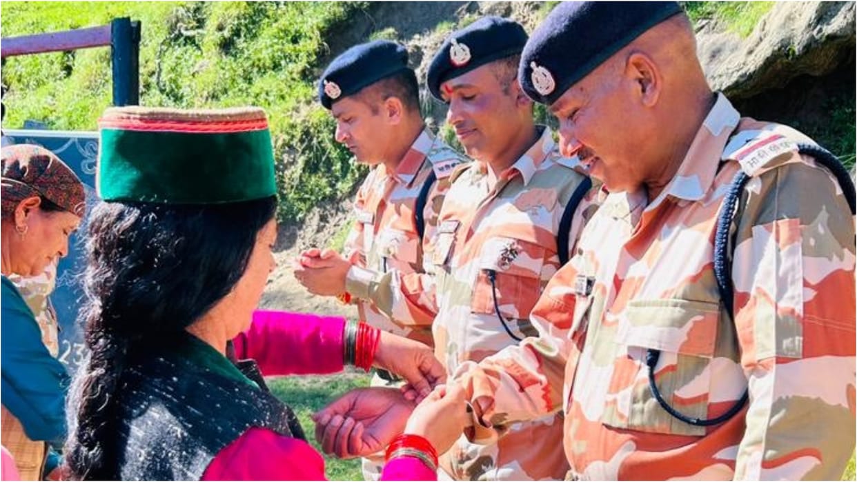 ITBP jawans celebrated Rakshabandhan with Himalayan border people