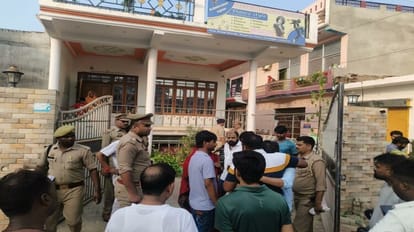 One person died after being shot inside house of Union Minister in Dubagga Lucknow