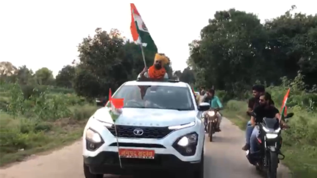 Satna news: ISRO scientist Om Pandey given grand welcome in his home village