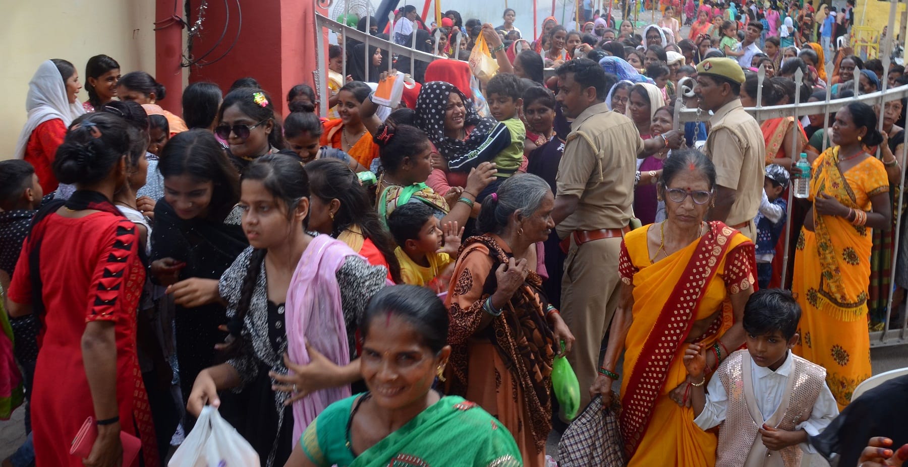 Communal Harmony, Raksha Bandhan celebrated with enthusiasm, Rakhis tied to brothers of all religions, Photos