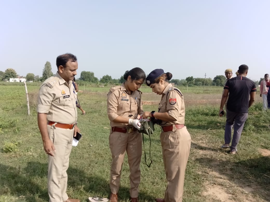 Dead body of a woman found lying behind the hotel, could not be identified, police is investigating CCTV