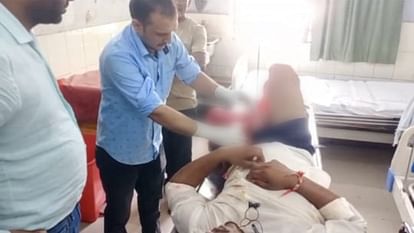 Bihar News: फाइनेंस कर्मी पर फायरिंग कर कैश-मोबाइल लूटकर फरार हुए बदमाश; पैर में गोली फंसने से स्थिति गंभीर Miscreants escaped after looting cash-mobile after firing on finance personnel in Muzaffarpur