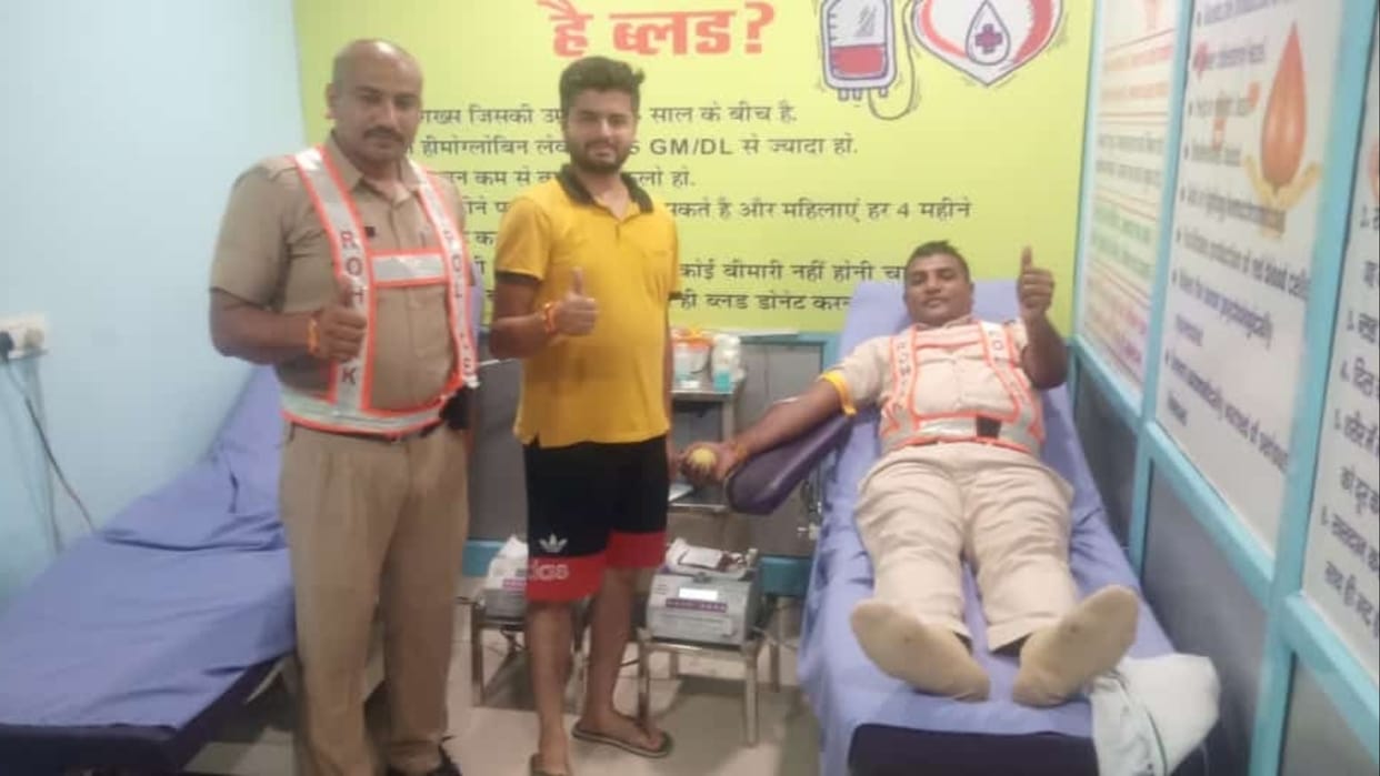Rohtak: Constable saved two-day old girl by donating blood