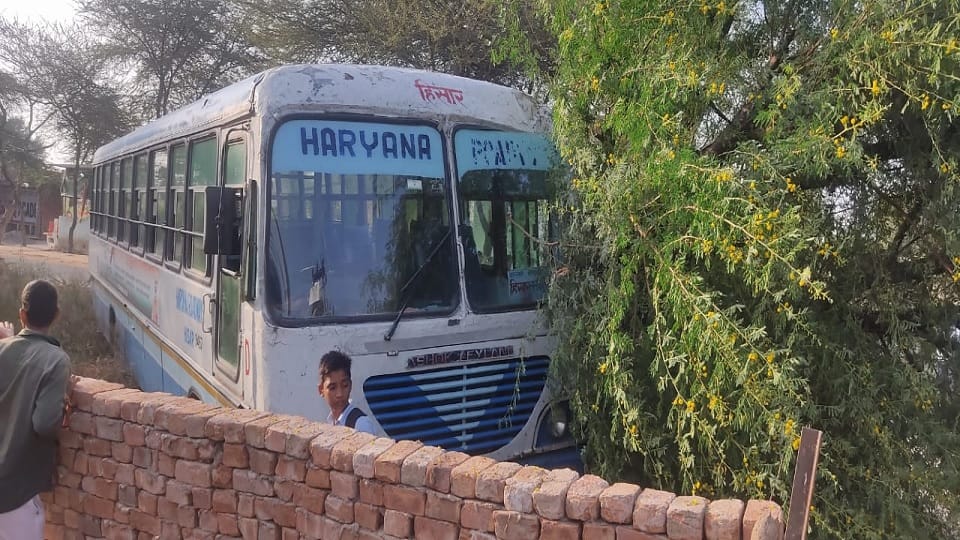 While trying to save girl, roadways bus collided with tree in hisar