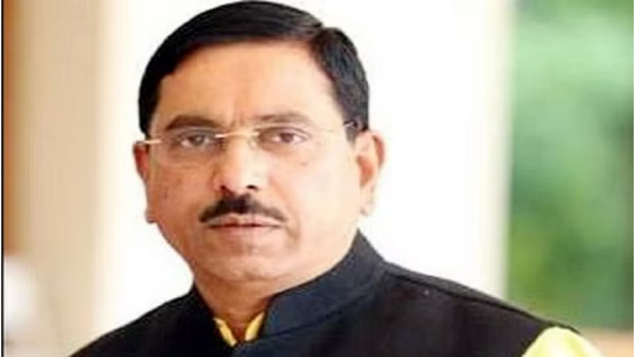 Rajasthan BJPs election in charge Joshi said CM Gehlot has no right to remain in power