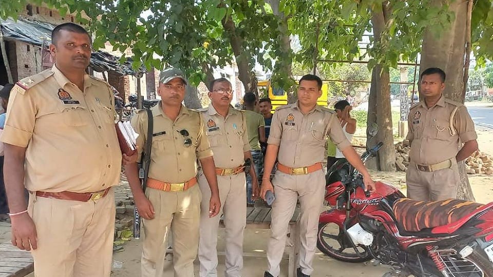 Rampur: Three including two brothers riding bike were crushed by roadways, all died in accident
