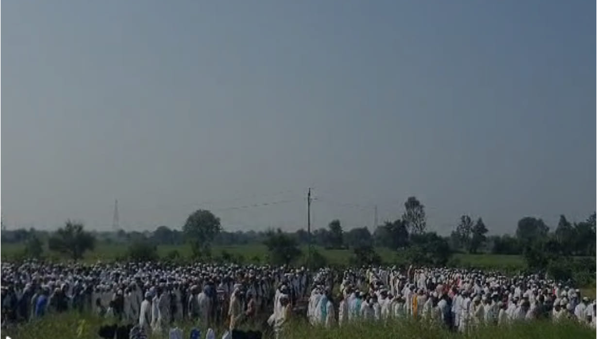 Rajgarh Farmers troubles increased due to lack of rain people offered special namaz