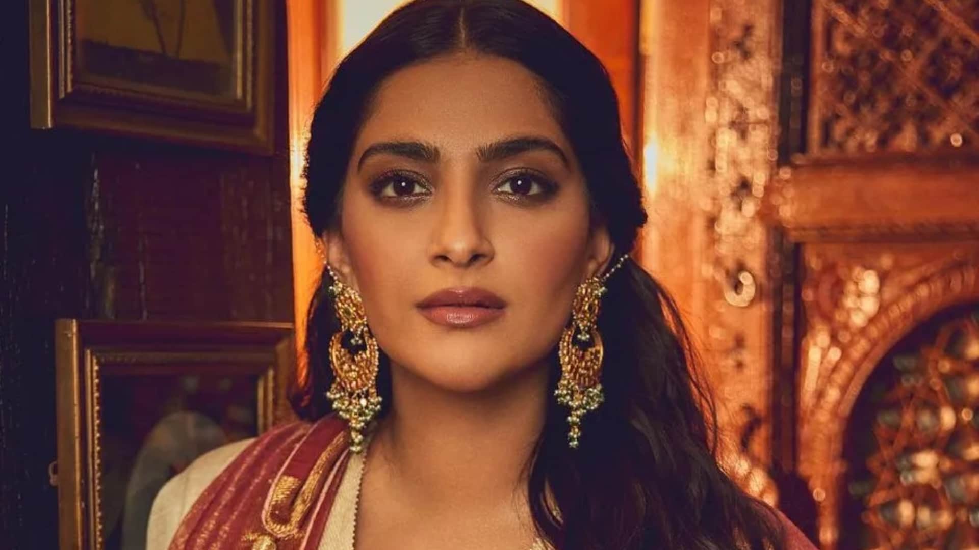 These actresses have spoken openly about their illness Mahira Khan Deepika Padukone Samantha Ruth Prabhu