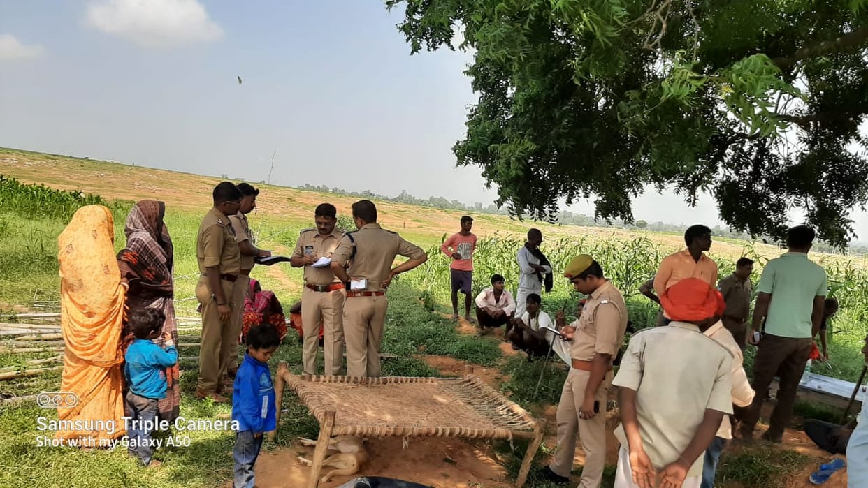 Angered by father dirty act son pushed him hit his head with stone and died in sonbhadra