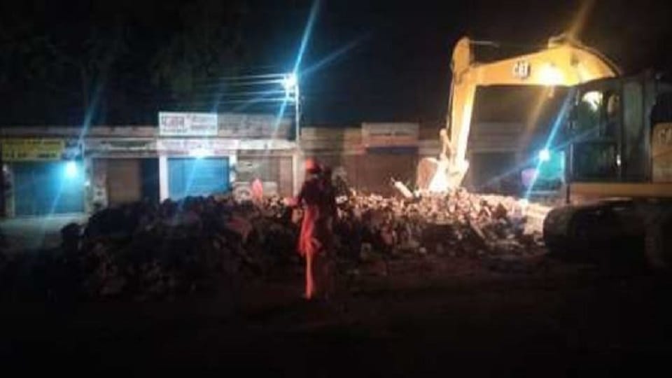 temple was demolished with bulldozer for construction of flyover in Pilibhit