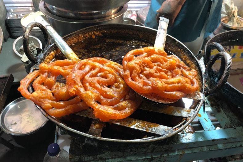 Maa Kushmanda janmotsav and old tradition of Ratjaga jaleba today in varanasi