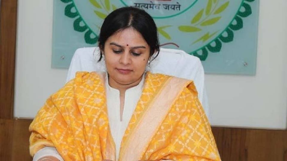 568 health workers were dismissed in Kanker