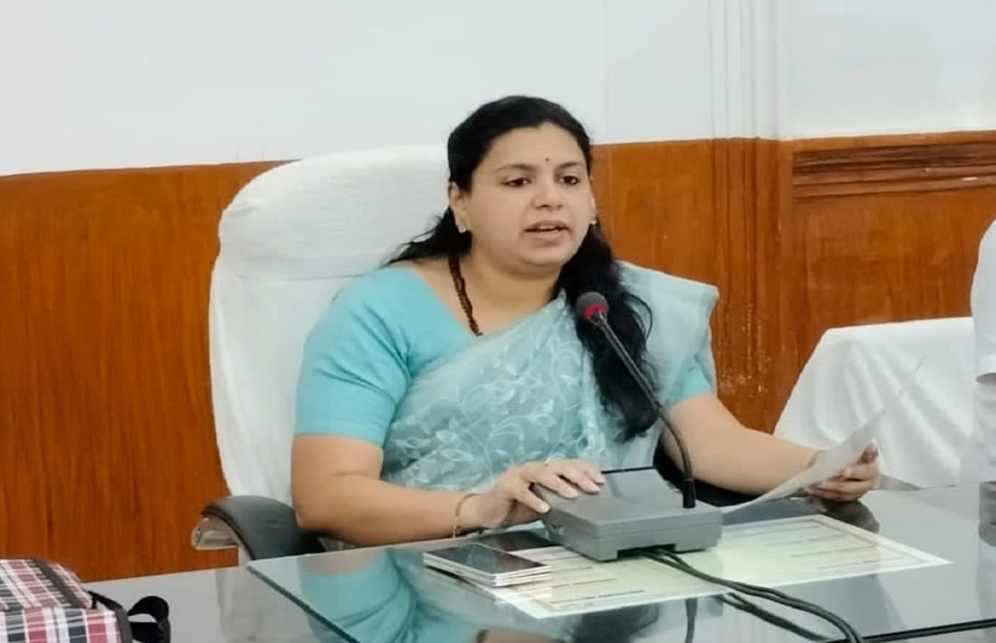 I will leave piece of my soul here IAS Divya Mittal emotional post after transfer from Mirzapur