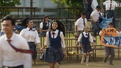 Friday Night Plan Review in Hindi by Pankaj Shukla Babil Khan Juhi Chawla Farhan Akhtar Vatsal Netflix India
