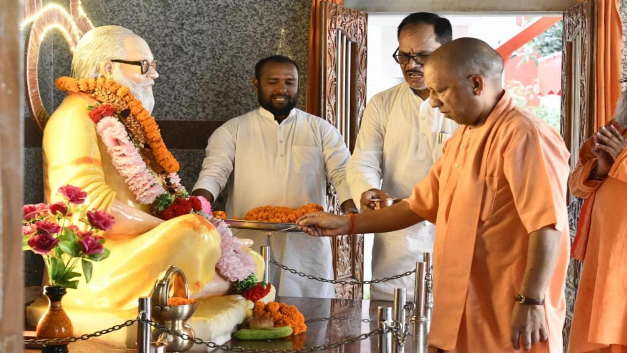CM Yogi will gift 195 projects today in gorakhpur