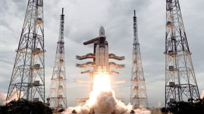 Isro xposat satellite india first polarimetry mission to understand astronomy