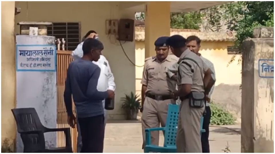Jal Jeevan Mission Scam ED raids in Rajasthan 2.5 crore cash and one kg gold seized
