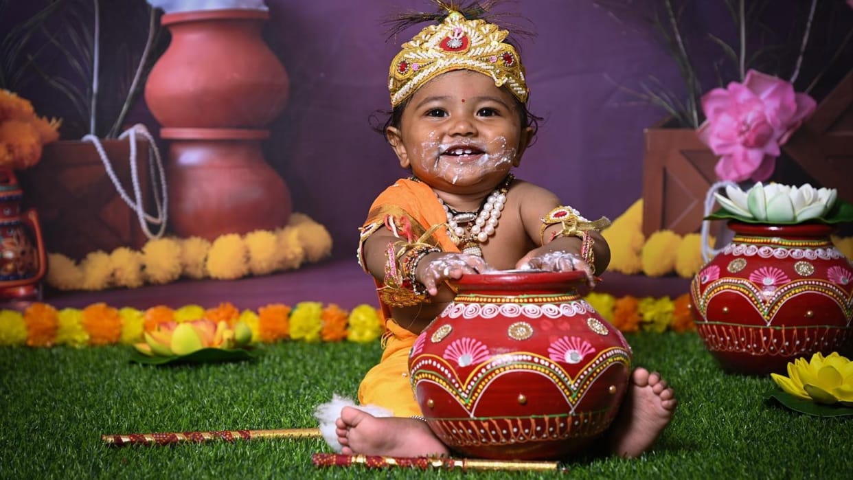 Krishna Janmashtami 2023 Bhog Recipes To Offer on Krishna Janmashtami