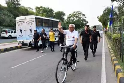 Haryana Chief Minister Manohar Lal Khattar designates car free Tuesdays in Karnal