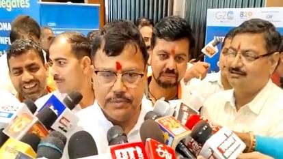 खुशखबरी: मध्यप्रदेश में बिजली विभाग ने पिछले बिलों को किया स्थगित, नहीं लगाया जाएगा जुर्माना और सरचार्ज MP News Electricity Department postpones previous electricity bills fine and surcharge will not be imposed