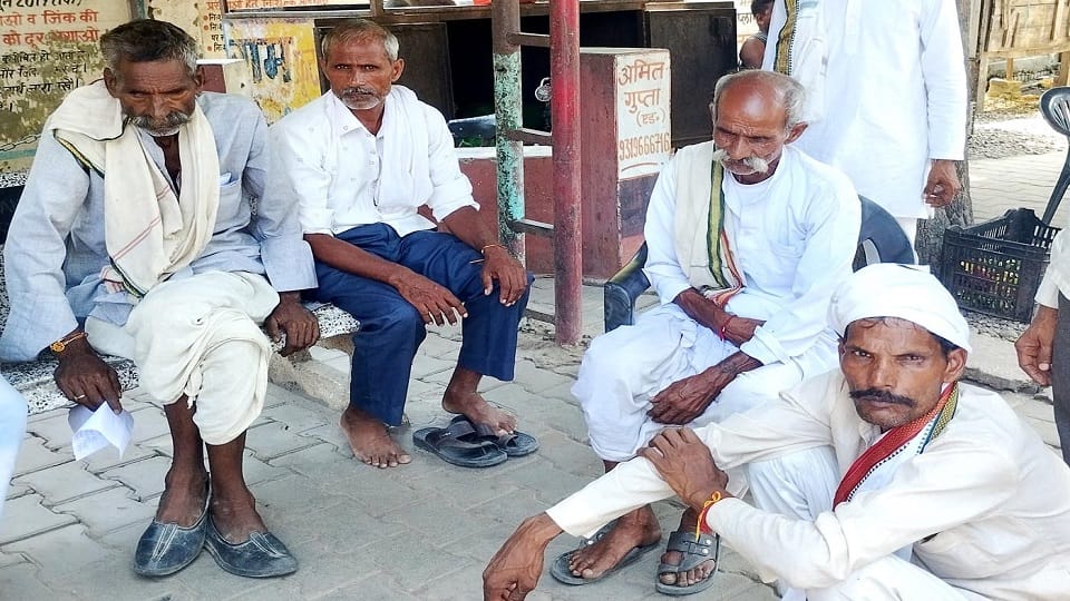 Uproar over death of car driver who returned to Delhi in Budaun