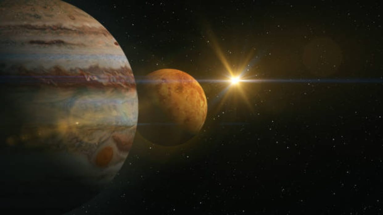Jupiter Video: amateur astronomer films object striking jupiter