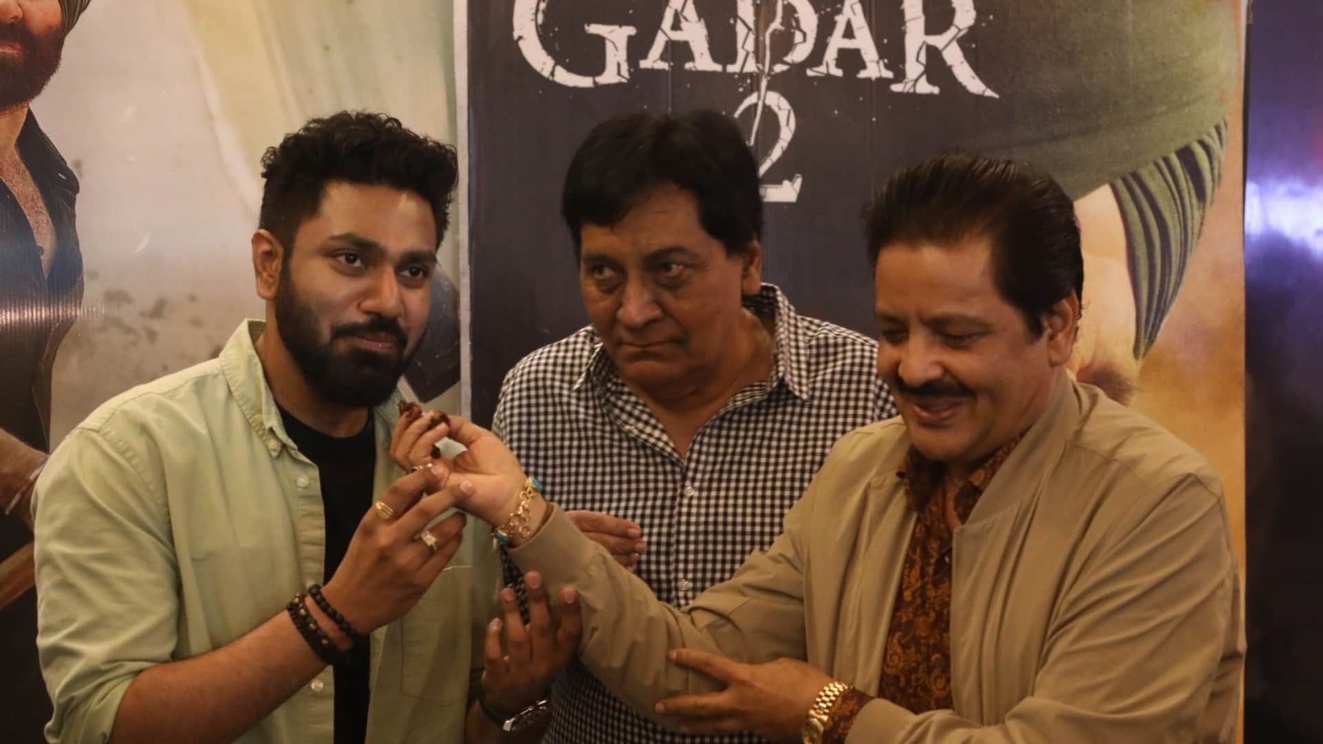 Gadar 2 Sunny Deol Ameesha Patel film Udit Narayan made an interesting disclosure about 105 year old singer