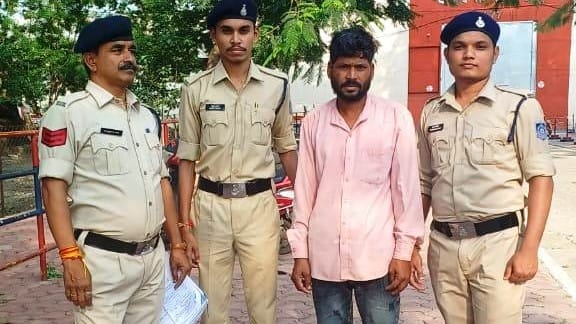 cases registered in illegal liquor mp election action