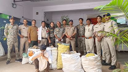 Shivpuri: किराए के मकान में चल रहा था अवैध आतिशबाजी बनाने का खेल, आरोपी पर विस्फोटक अधिनियम के तहत मामला दर्ज Shivpuri Case registered against accused under Explosives Act for making illegal fireworks