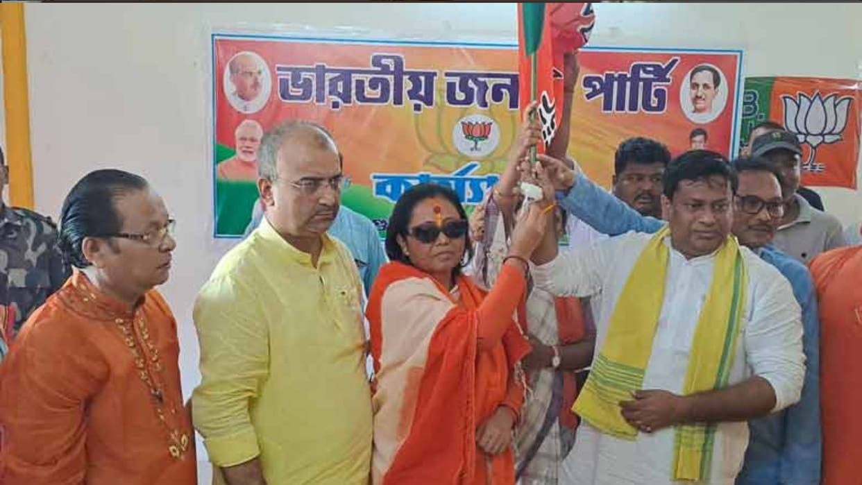 west bengal dhupguri bypoll ex tmc mla mitali roy joins bjp