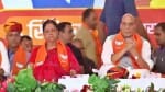 जैसलमेर जनसभा के दौरान राजनाथ सिंह और वसुंधरा राजे।