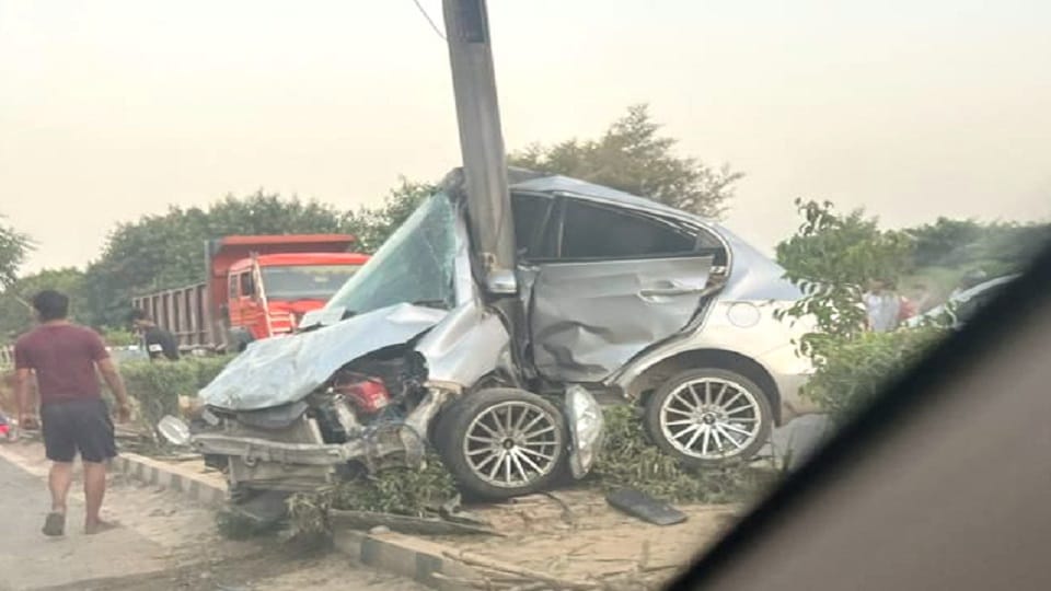 minor died in a car crash in delhi