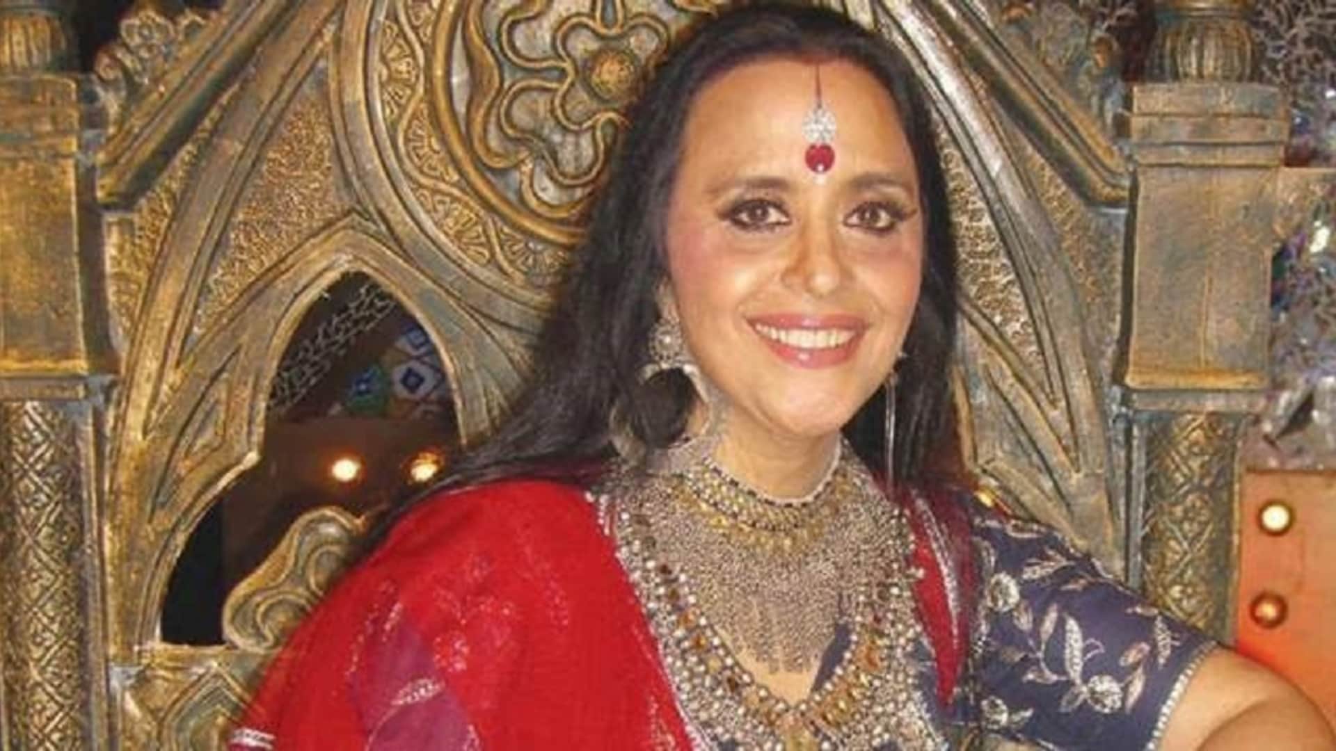 Ila Arun expressed surprise on iconic song Choli Ke Peeche Kya Hai recreat version for Kareena Kriti Tabu Crew
