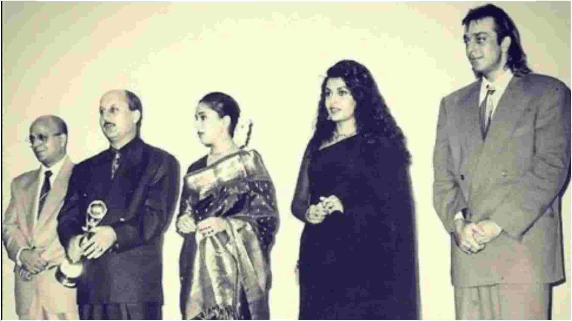 Subhash Ghai Khalnayak premiere will be held in Mumbai Madhuri Dixit Rakhee will not attend due to this reason