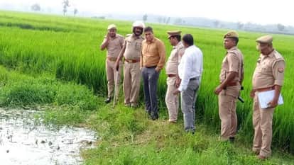 रोहन की मौत के बाद घटना स्थल का जांच करते एसपी डॉक्टर कौस्तुभ। (फाइल)