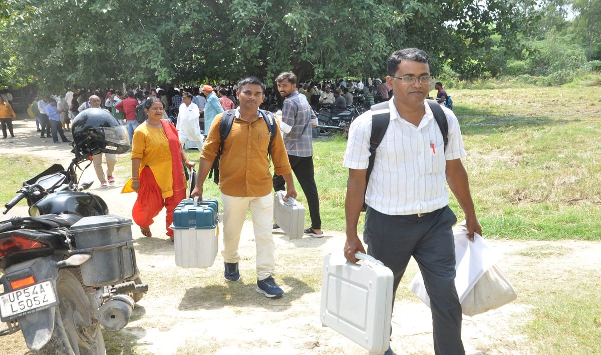 All eyes on Ghosi by election before 2024 voting at 455 booths from 7 am tomorrow