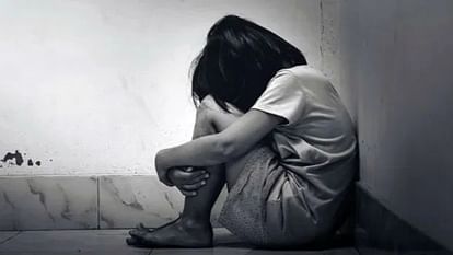 Actress: अभिनेत्री से शख्स ने काम का झांसा देकर की संबंध बनाने की मांग, शिकायत पर पुलिस ने किया गिरफ्तार 29 year old Akash Rajveer Demands Physical Relationship From Actress Abuses and Threatens To Kill Her Arrested