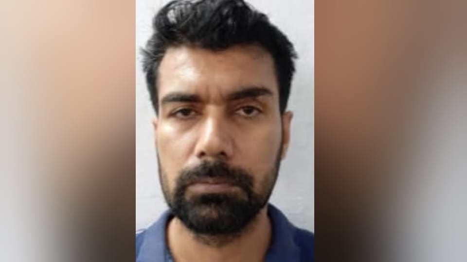Smuggler Amrik Singh Babbar came in contact with ISI through terrorist Harvinder Singh Rinda