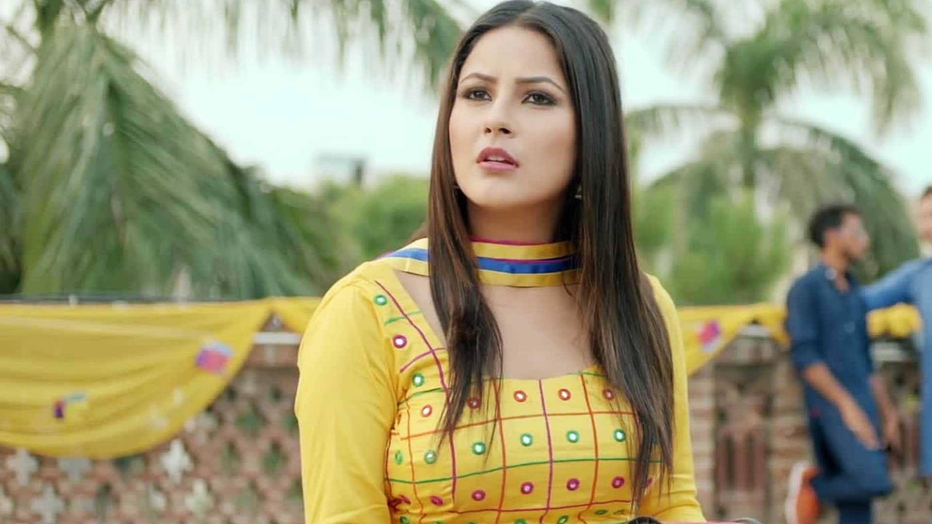 tv celebs who stunned fans with their weight transformation shehnaaz gill bharti juhi parmar avika gor