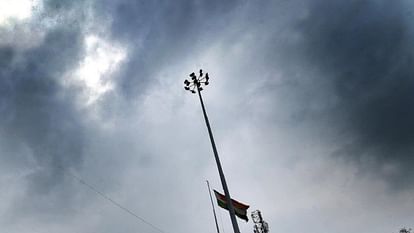 दिल्ली में कराई जाएगी कृत्रिम बारिश: CM केजरीवाल ने CII संग की बैठक, क्यों क्लाउड सीडिंग का लिया जाएगा सहारा? Artificial rain will be made in Delhi CM Arvind Kejriwal held a meeting with CII