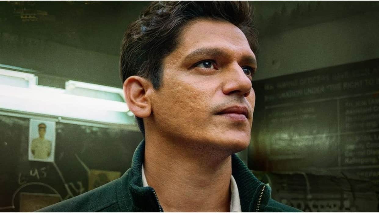 Dahaad star Vijay varma dedicated Asian Academy Award to his lady luck Tamannaah Bhatia Congratulate boyfriend