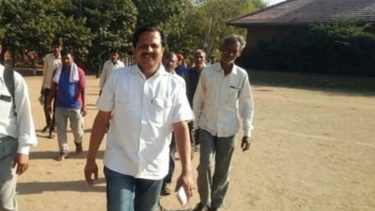 Gujarat AAP  vice president Arjun Rathva resigns from the post as well as party