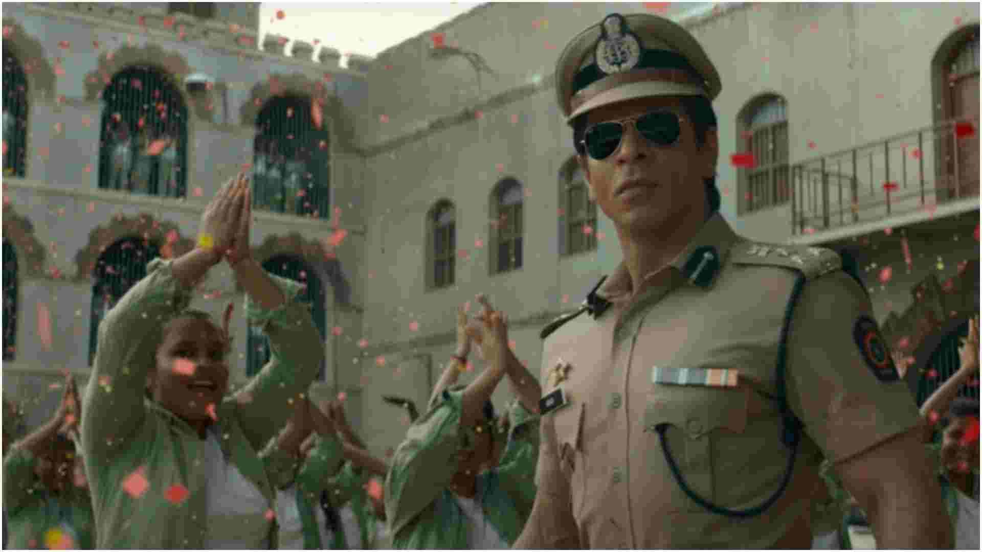 jawan actor Shah Rukh was confused if Deepika Padukone could play his mom in film as they shot Besharam Rang