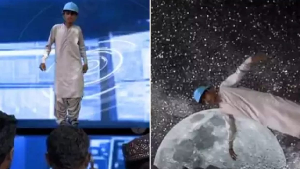 Funny Viral Video Pakistanis Youth Going To Moon In Unique Way Watch Spoof Video