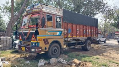 Dadri police caught truck crammed with animals, recovered 33 buffaloes with their mouths and feet tied