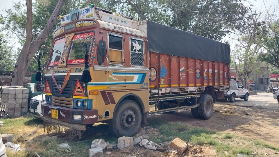 Dadri police caught truck crammed with animals, recovered 33 buffaloes with their mouths and feet tied