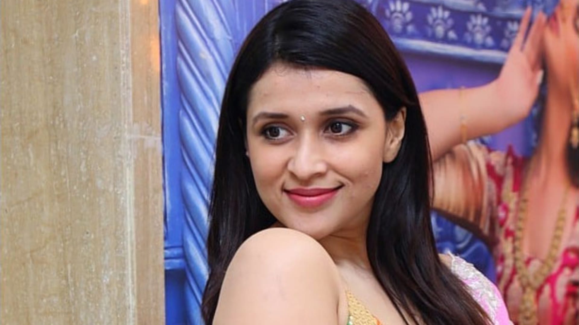 Actress Mannara chopra Talks about kiss controversy Said AS Ravi Kumar Got Over Excited in Event