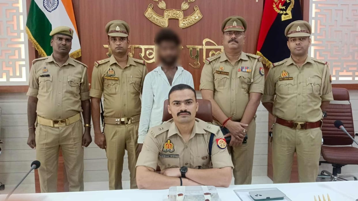 30 cctv cameras searched, thief caught by stain in shirt